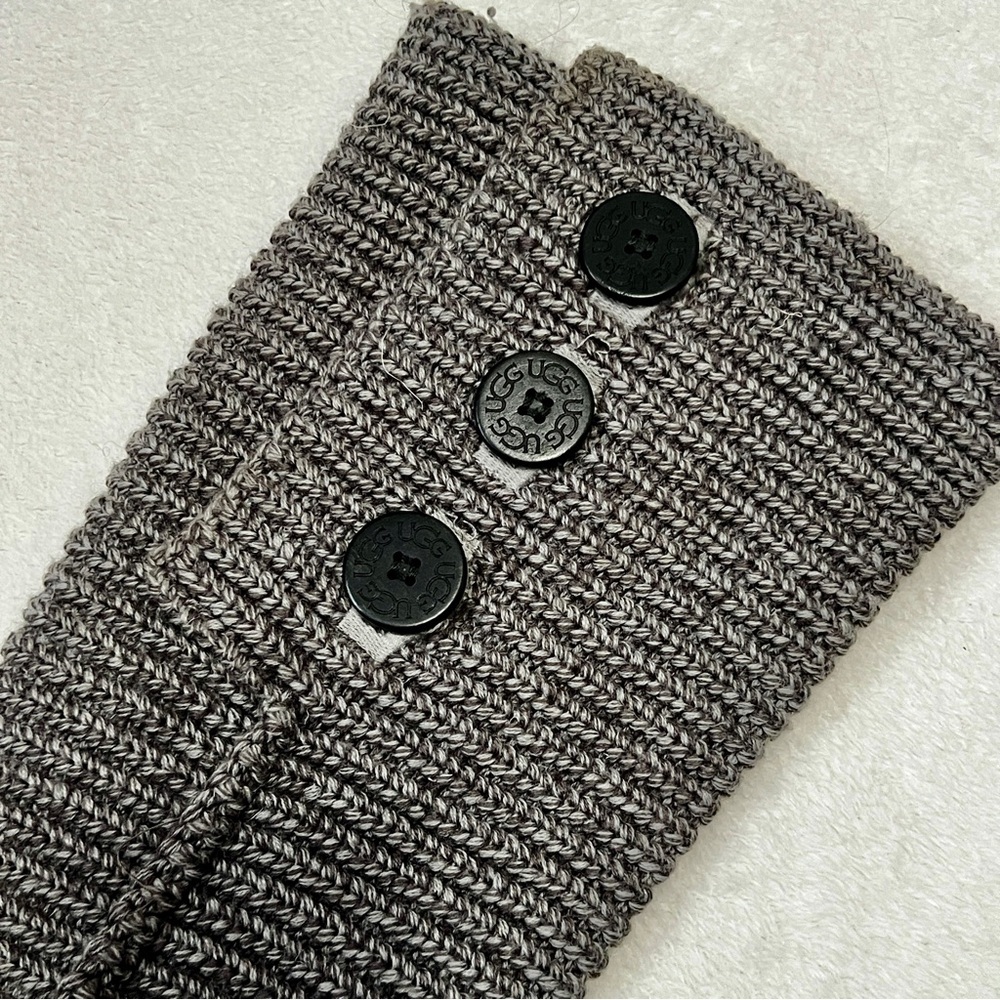 UGG Classic Cardi Knit Grey Boots - Size 10 - Picture 2 of 10